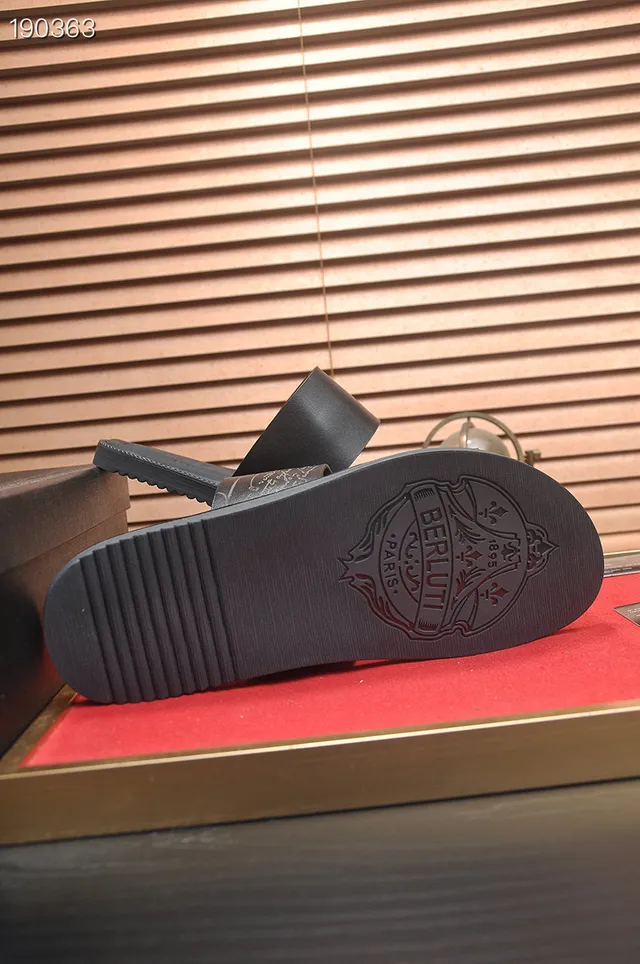 Berluti Alessandro Slide أسود بني حزامين داخليين صندل كاجوال 2