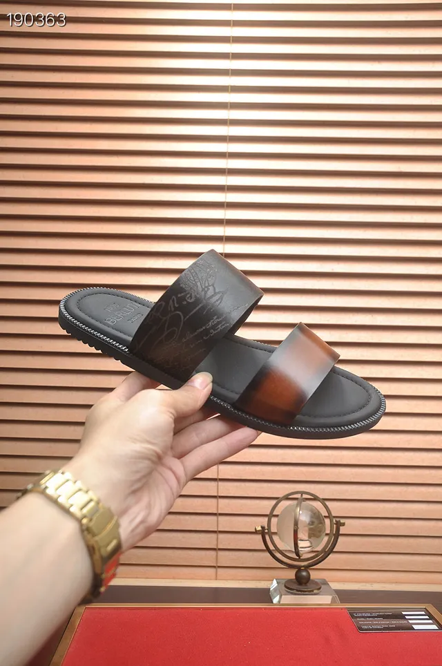 Berluti Alessandro Slide أسود بني حزامين داخليين صندل كاجوال 5