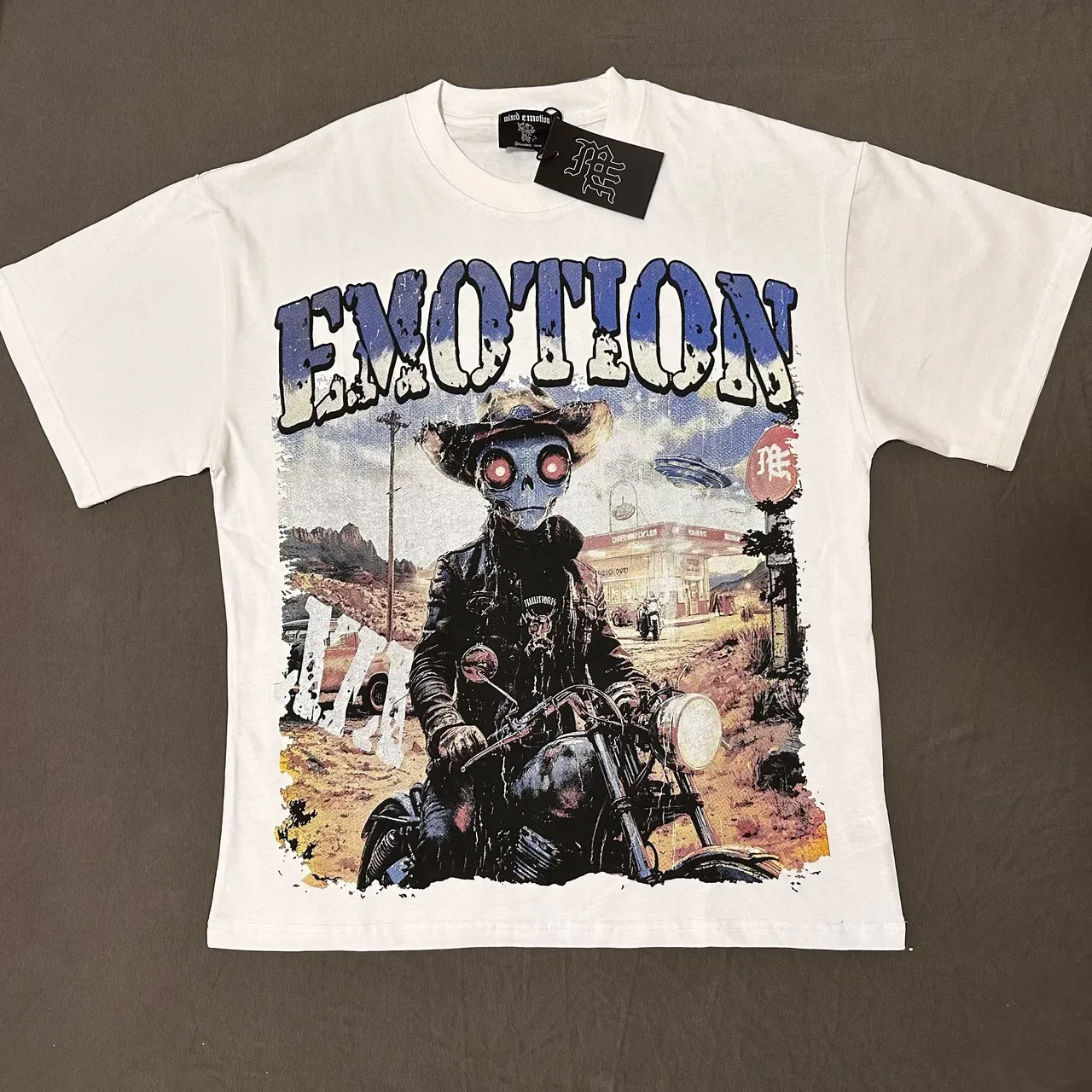 Black Graphic-Print Crew-Neck Oversized T-Shirt 3