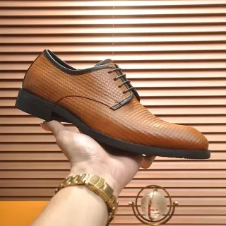 Chaussures Oxford marron textura tissée embout cap