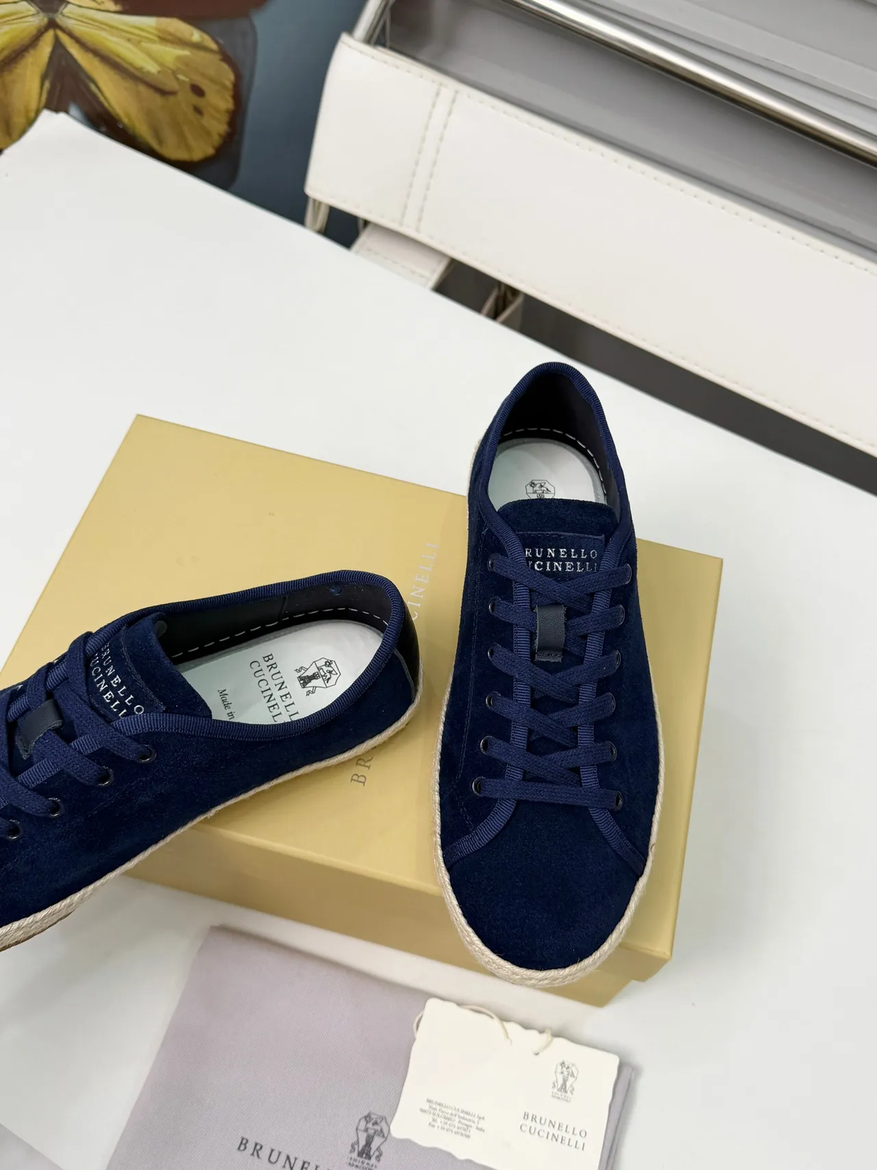 Brunello Cucinelli Sapatos de barco com upper de camurça Navy Beige sola de esparto 4