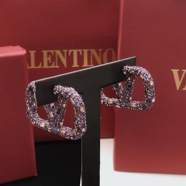 Crystal-Encrusted Lavender Double-Loop Hardware Jewelry 2