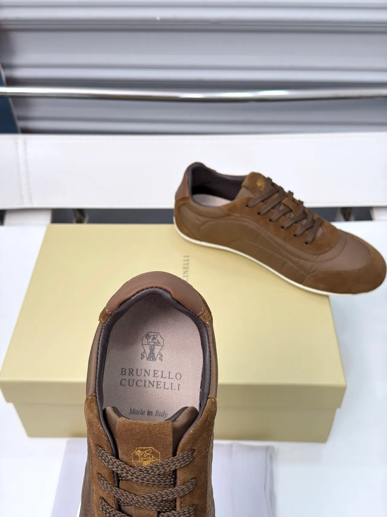 Cucinelli Zapatillas Lifestyle de Ante y Textil Marrón 3