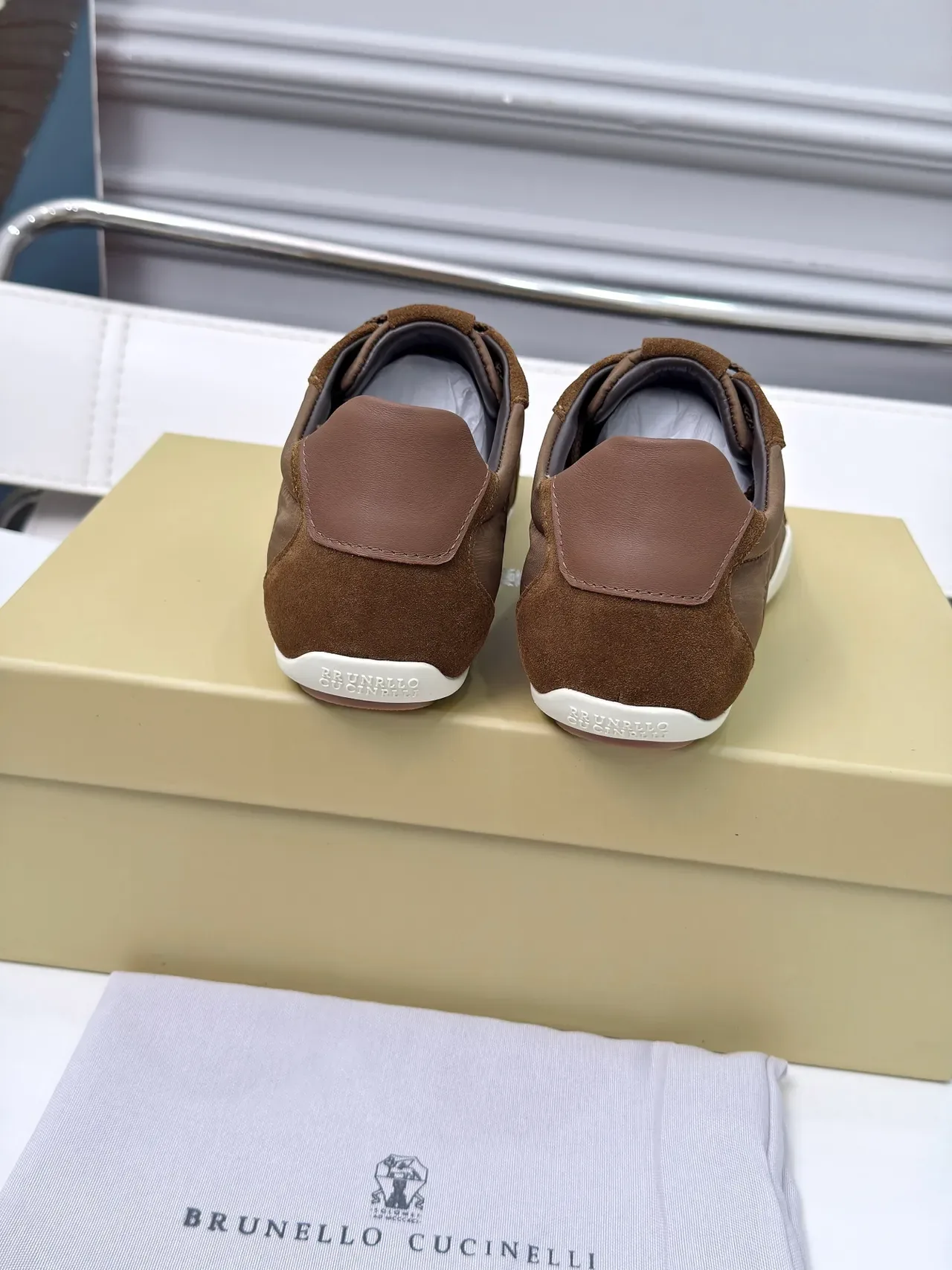 Cucinelli Zapatillas Lifestyle de Ante y Textil Marrón 4