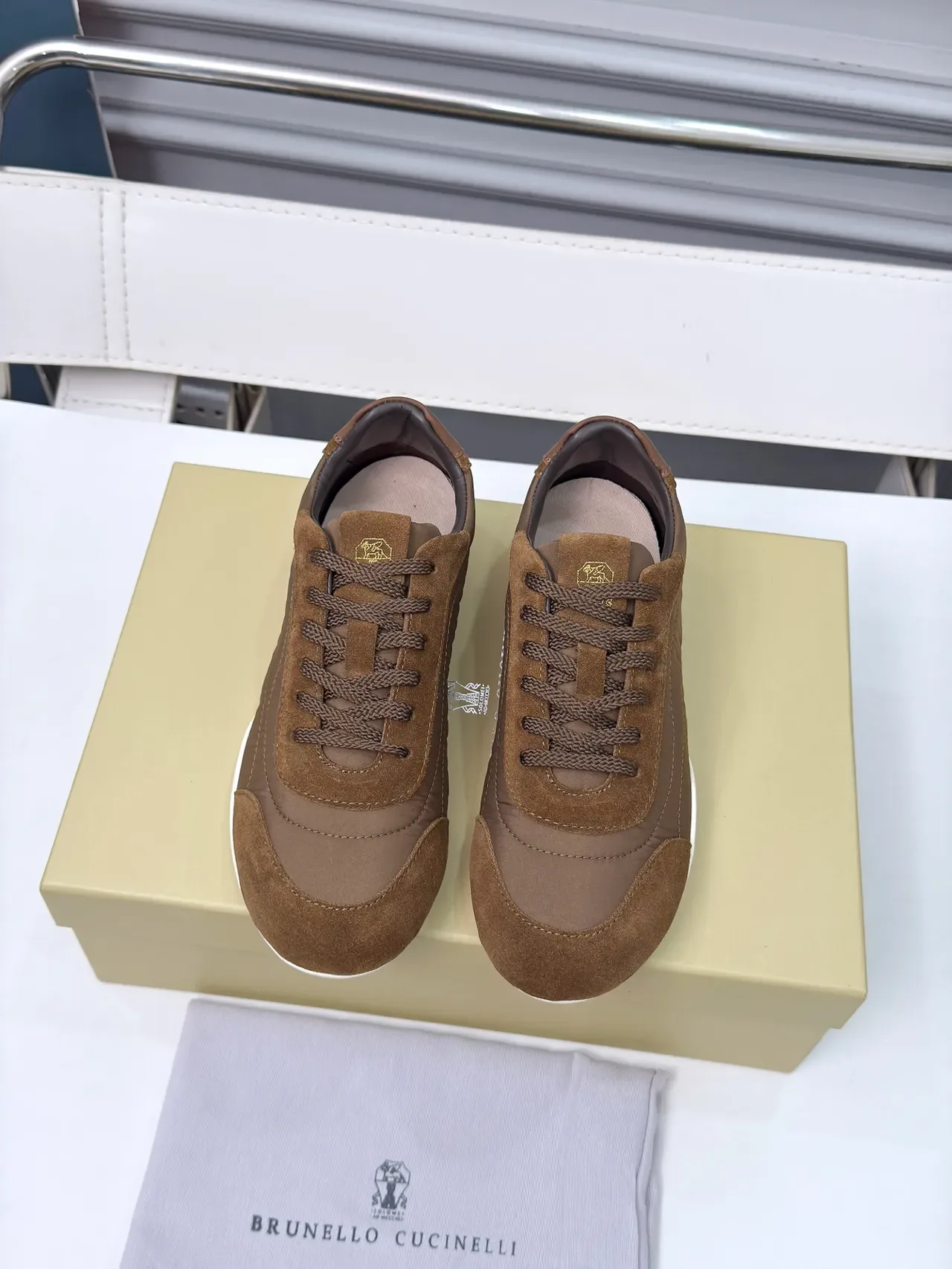 Cucinelli Zapatillas Lifestyle de Ante y Textil Marrón 6