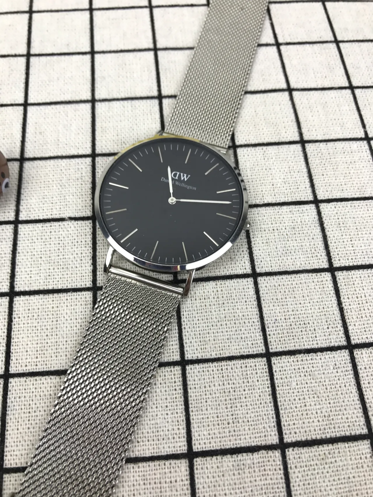 Daniel Wellington Classic Minimalist Black Dial Quartz Watch 4