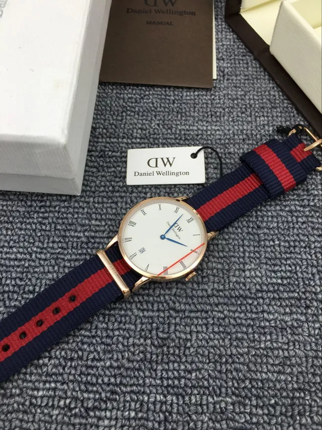 Daniel Wellington 白色海军极简表盘玫瑰金表壳石英手表 4