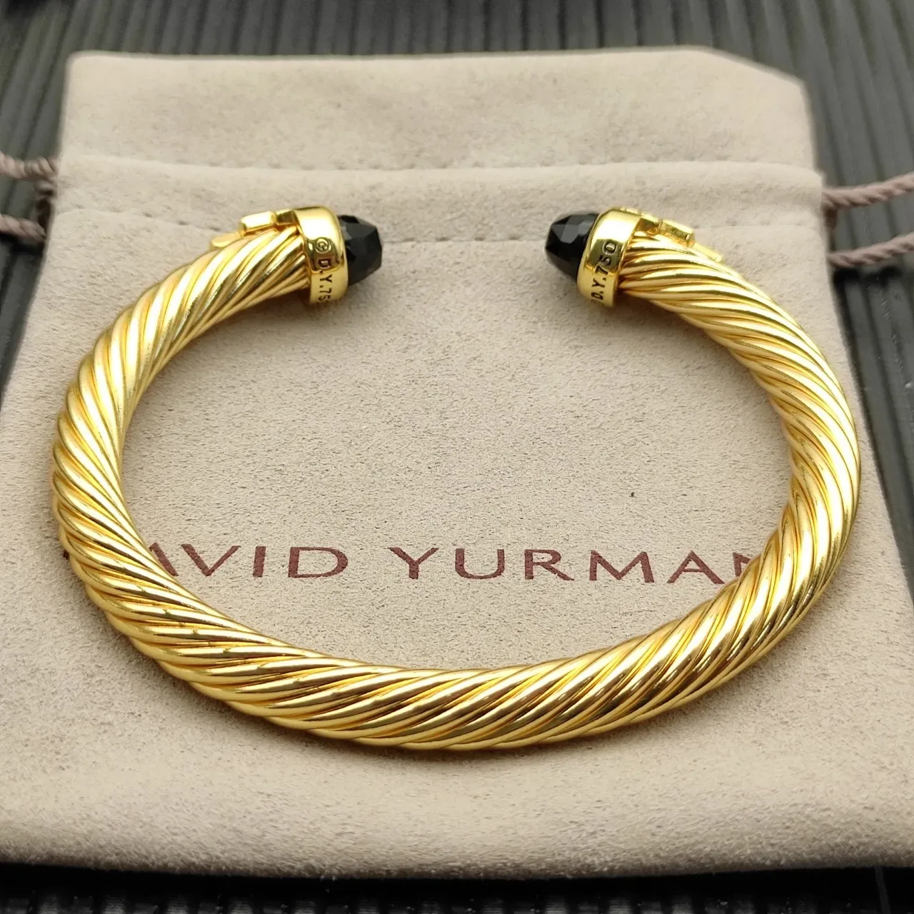 David Yurman Cable Classic Pulseira Ouro Preto Terminal Pedra Facetada Twisted 9