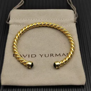 David Yurman Cable Classics سوار ملتوي ذهبي أسود