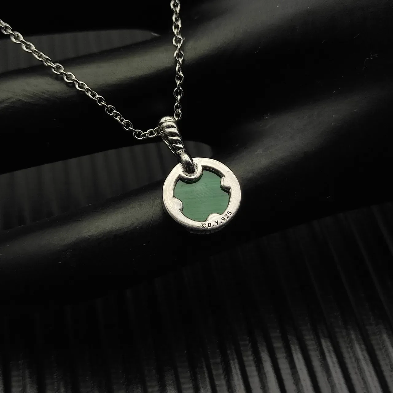 David Yurman Colgante Circular de Disco Verde Plata Halo de Diamantes Pavé 5