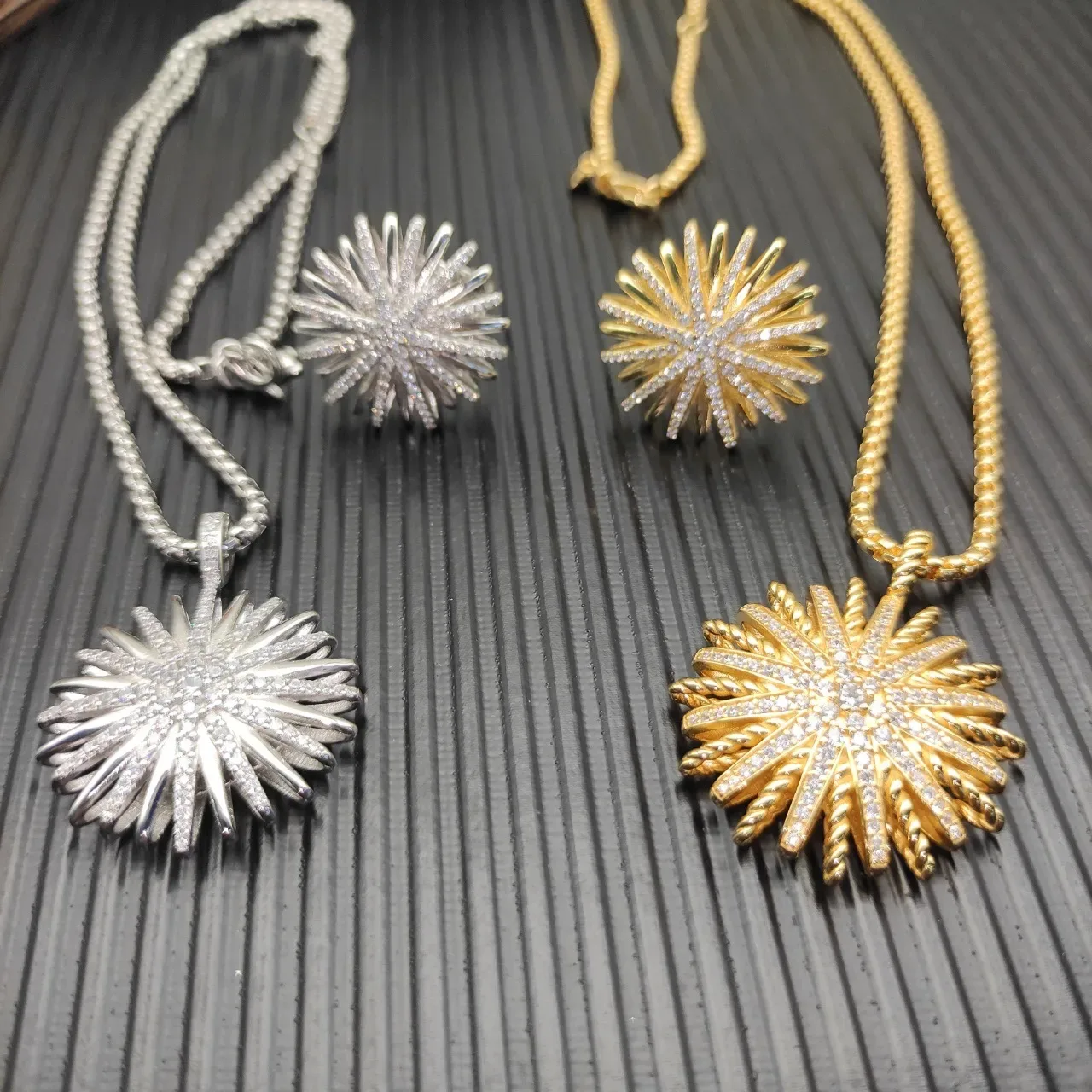 David Yurman Sunburst Pavé Diamond হলুদ সোনার আংটি 3