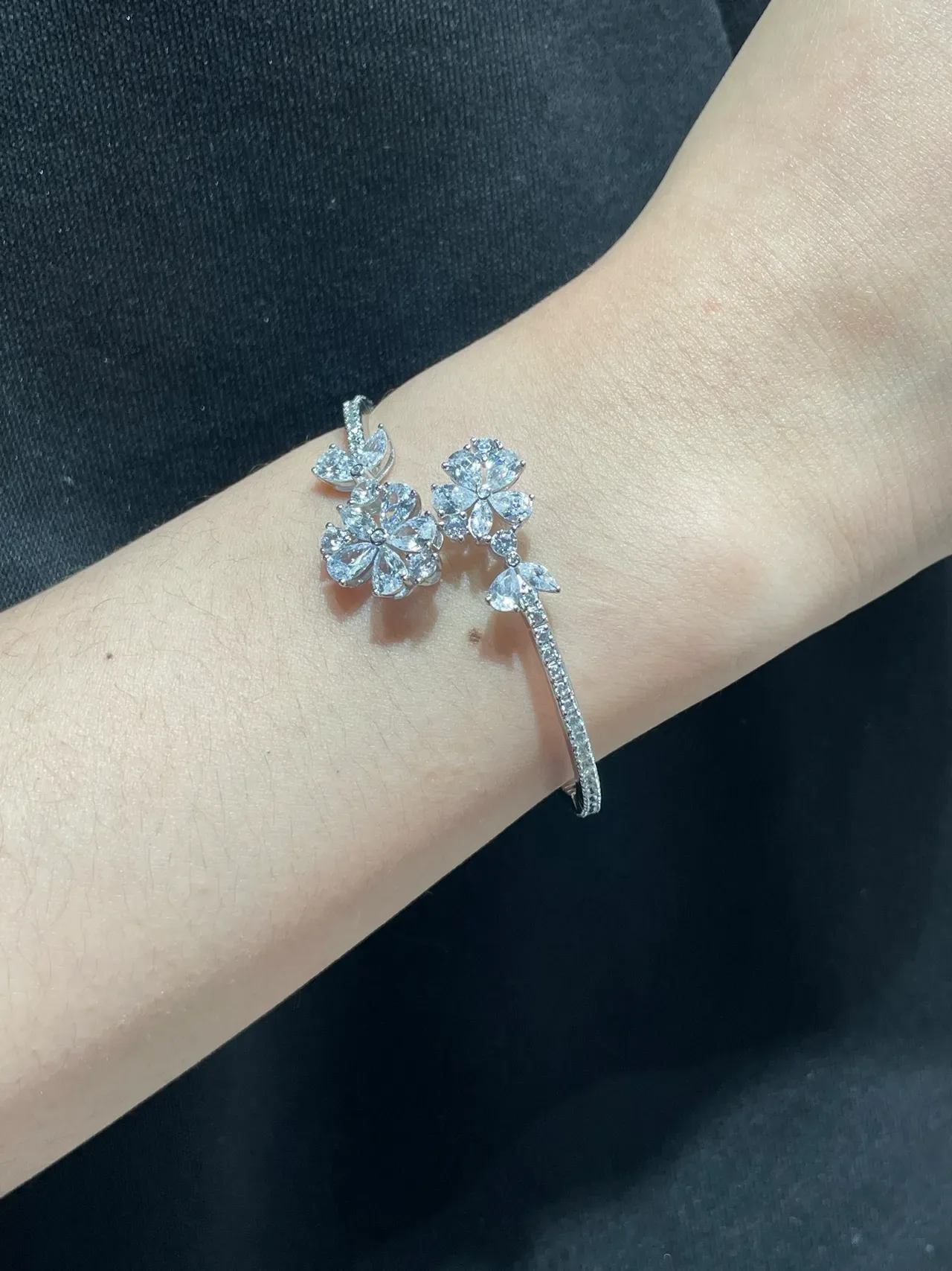 Floral Crystal-Encrusted Silver-Tone Hinged Bangle Bracelet 9