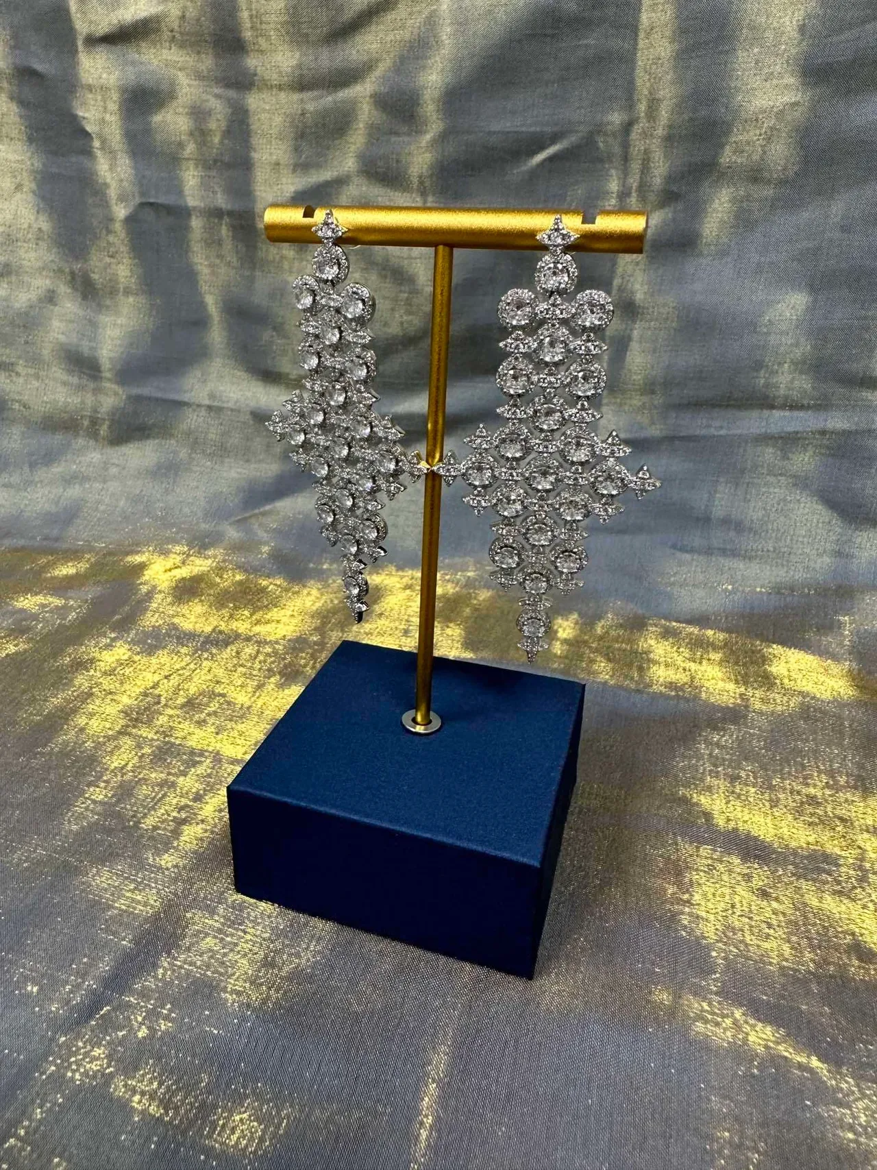 Geometric Lattice Pavé-Set Dangling Drop Earrings 5