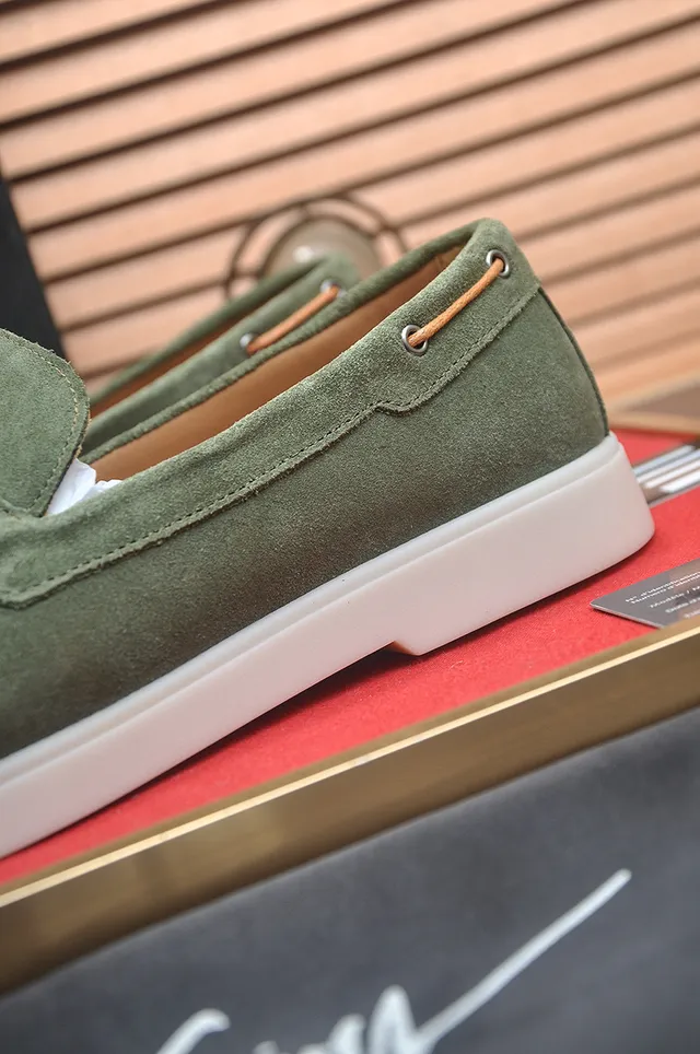 Giuseppe Zanotti GZ Loafer Green White Suede Upper Metal Emblem Loafer 9