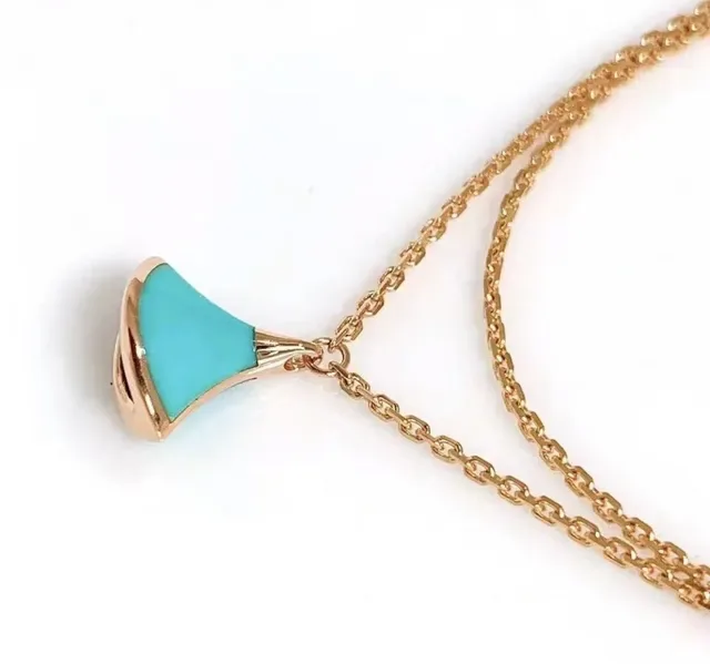 Gold Blue Fan-Shaped Pendant Enamel Inlay Necklace 5