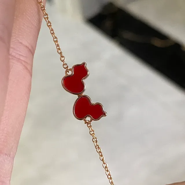 金色红链珐琅葫芦心形吊坠手链 3