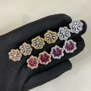 Gold Red Flower-Shaped Pavé-Set Jewelry