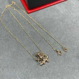 Collier Chaîne à Maillons Fins avec Pendentif Ours Doré