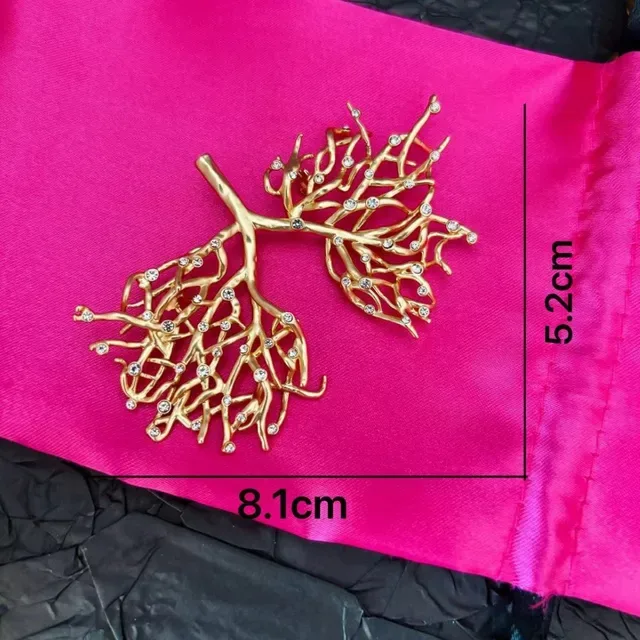 Gold-Toned Crystal Tree Brooch 3