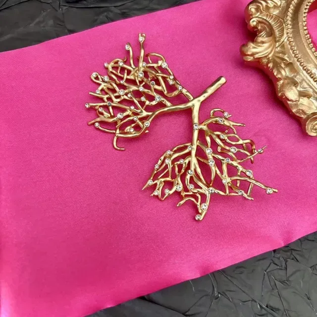 Gold-Toned Crystal Tree Brooch 4