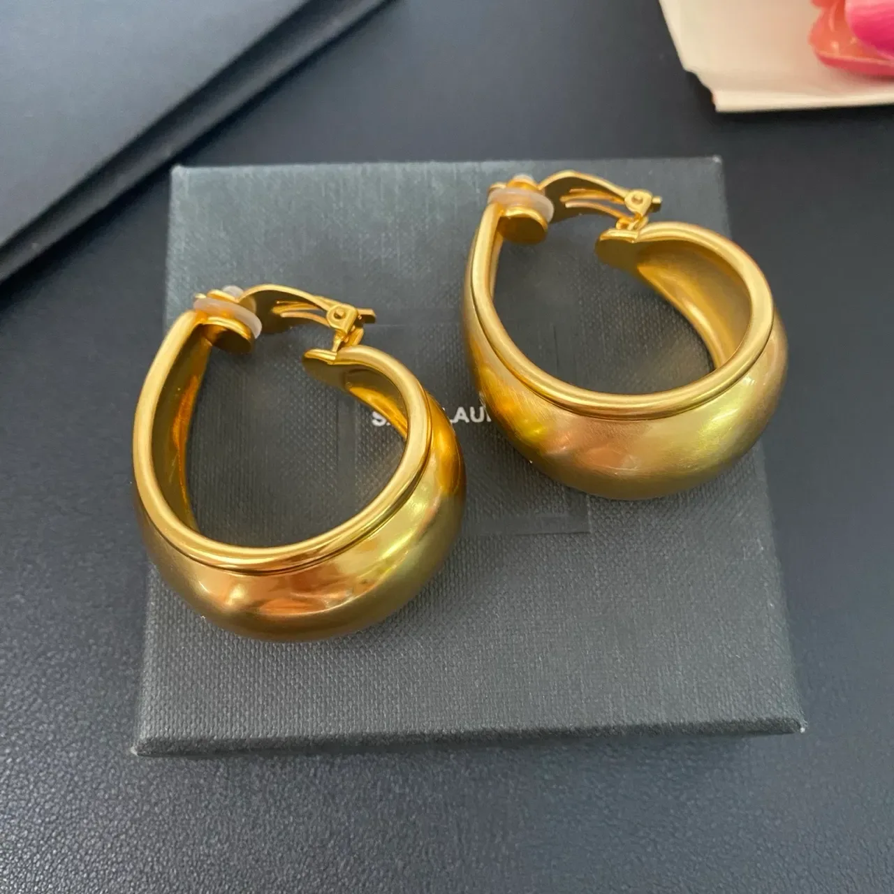 Aros Hoop Tubulares Dorados Clip-On 7