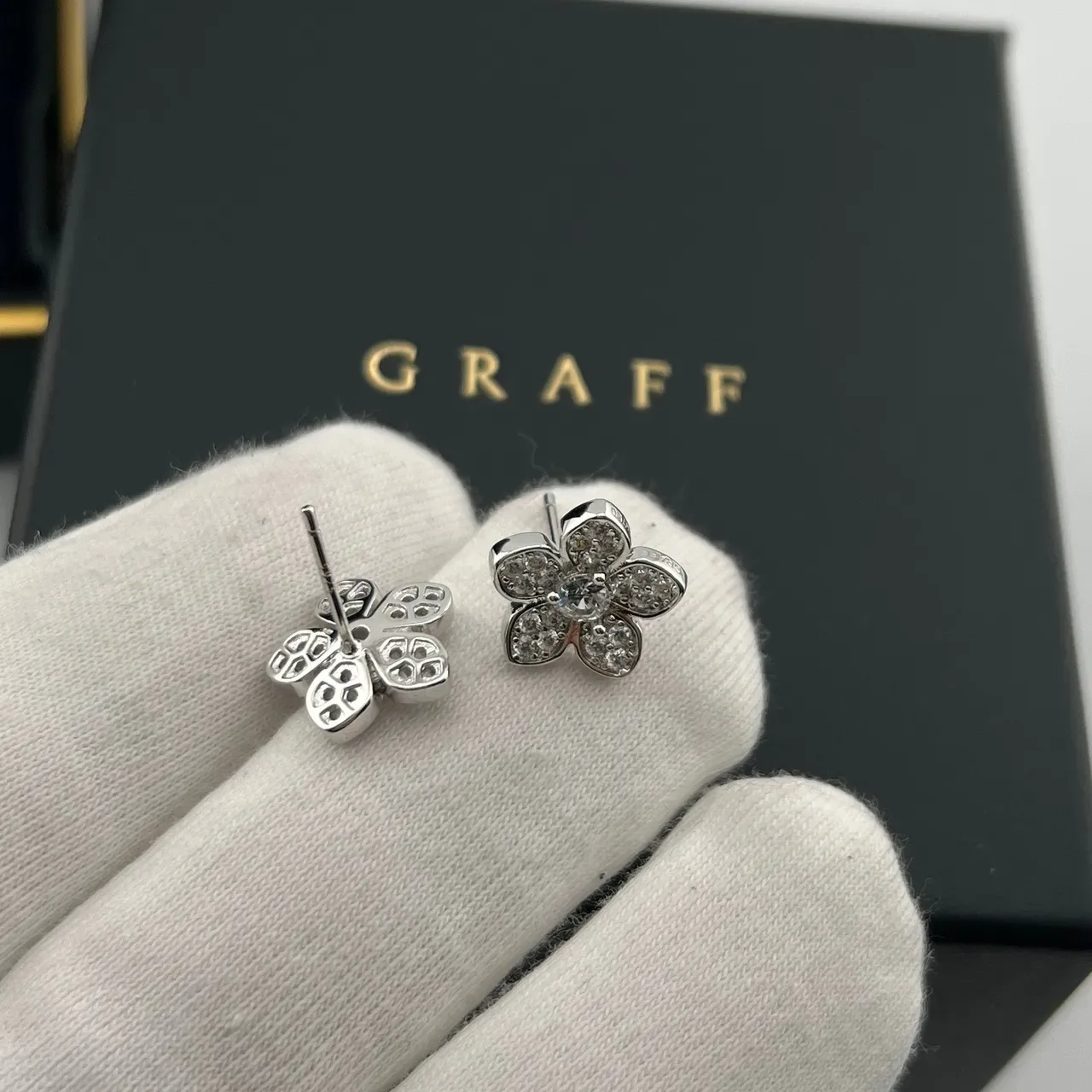 Graff Flower-Shaped Pavé-Set Five-Petal Stud Earrings 2