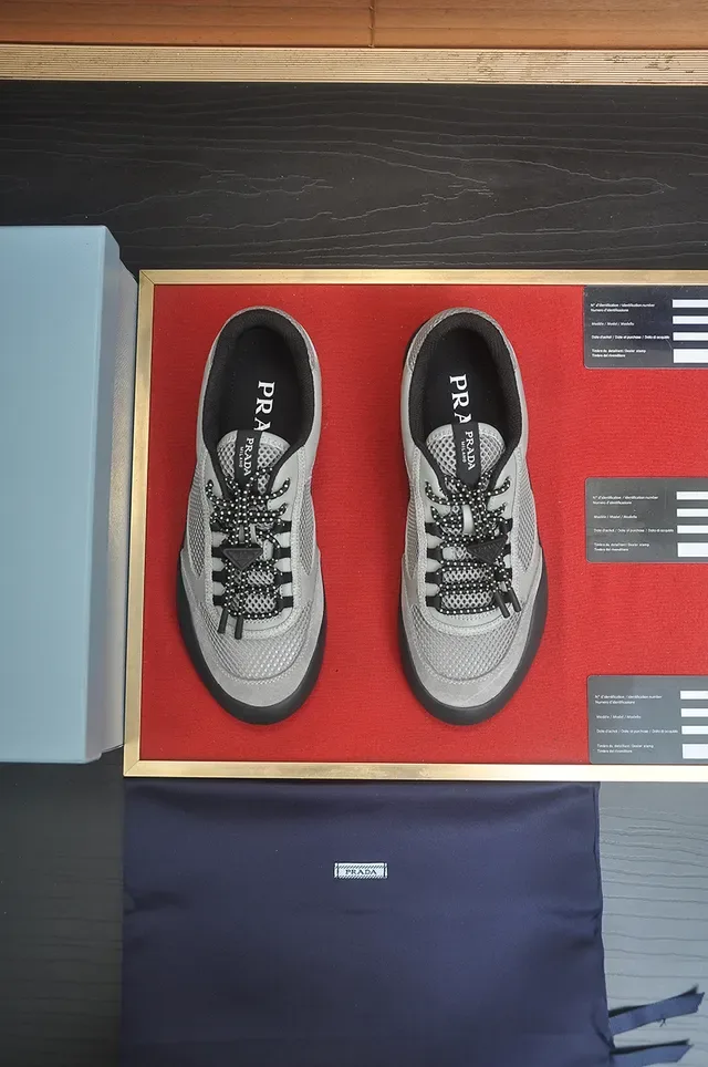 Gray and Black Mesh Low-Top Lifestyle Sneaker 5