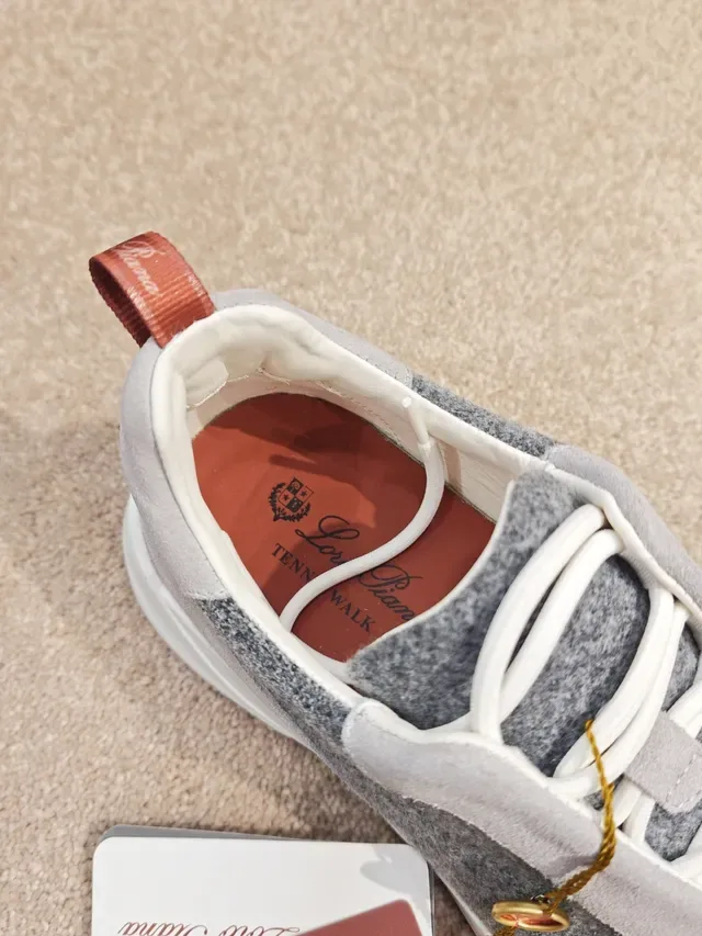 Gray and Terracotta Mixed-Material Low-Top Lifestyle Sneaker 4