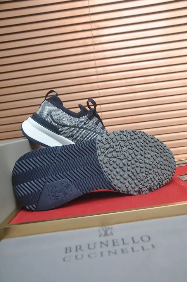 Gray Navy Knit Upper Contrast Accents Sneakers 3