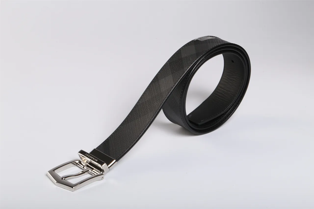 Gray Silver Reversible Geometric-Patterned Leather Belt 4