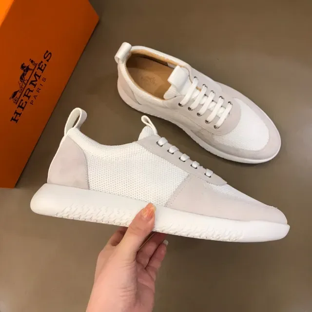 Minimalist Mesh-Suede Low-Top Lifestyle Sneaker 6
