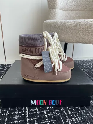 Moon Boot Bottes de Neige Classiques Lacées à la Corde Marron 4