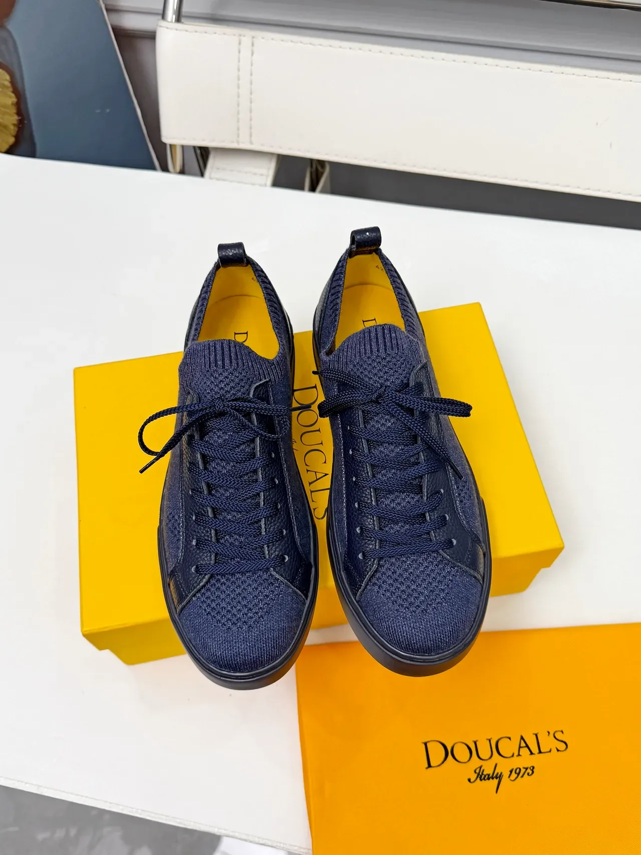 Navy Yellow Knit Upper Textured Leather Panels Sneakers 5