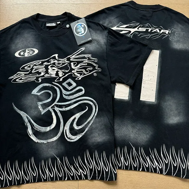 Oversized Graphic Flame-Hem T-Shirt 19