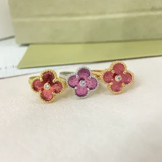 粉金四瓣花珐琅填充花瓣戒指
