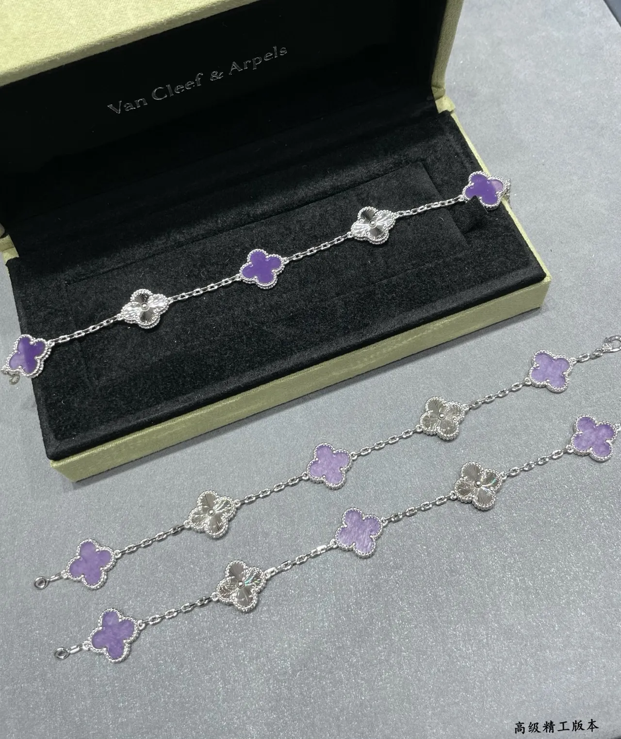 Pulsera de Charms con Forma de Trébol con Inlay de Esmalte en Plata y Morado 4