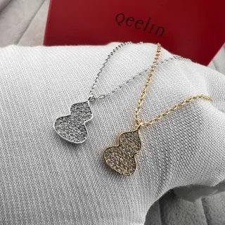 Qeelin Wulu Pavé pendentif en forme de courge
