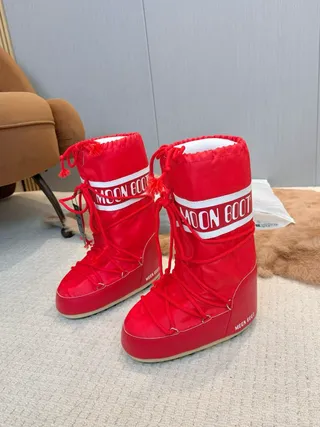 红色白色保暖高筒靴抽绳雪靴 9