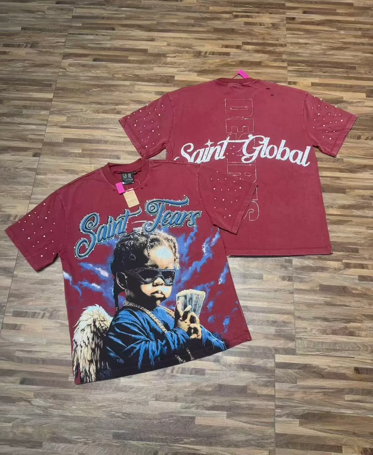 تيشيرت أوفرسايز Saint Tears جرافيك مزين بالراينستون 11