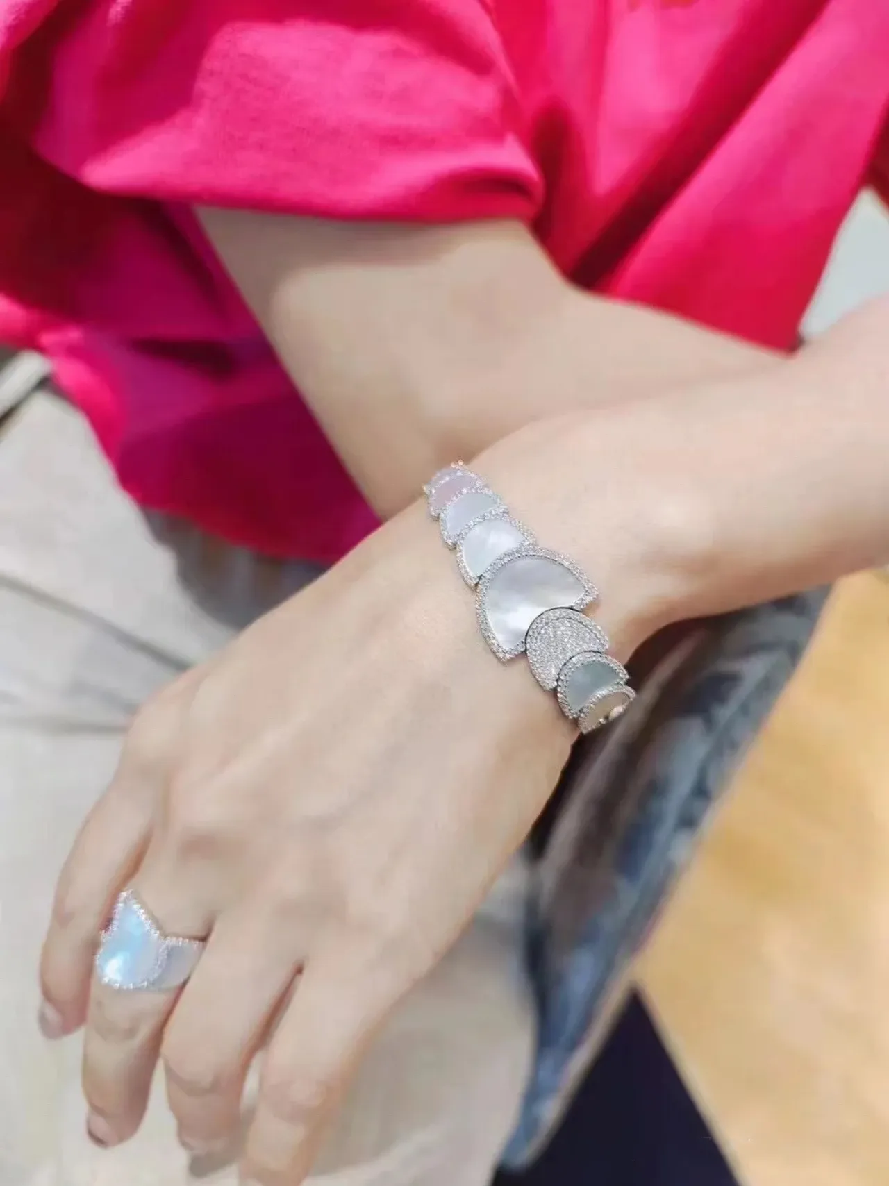 Segmented Crescent Motif Pavé Mother-of-Pearl Bracelet 4