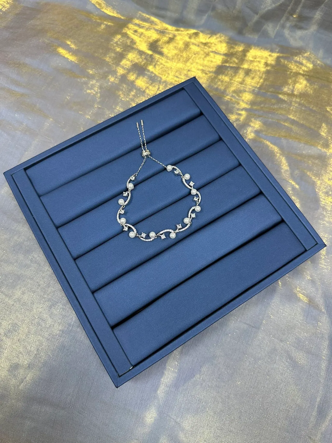 Bracelet en filigrane de vigne perles et cristal argent marine 9