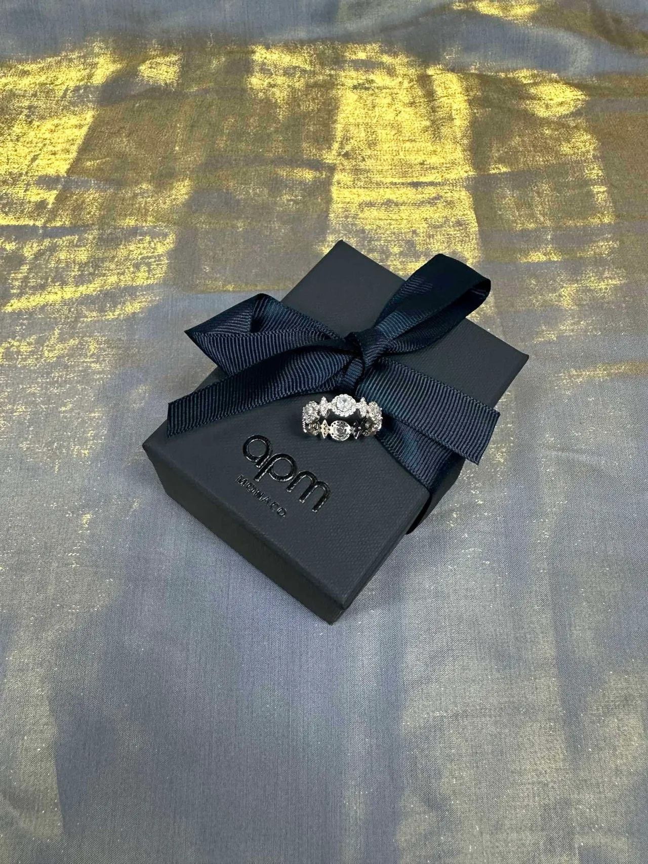 Silver Navy Three-Stone Cluster Pavé-Set Diamonds Ring 5