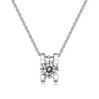 Collier pendentif en pierre à coupe brillante ronde solitaire