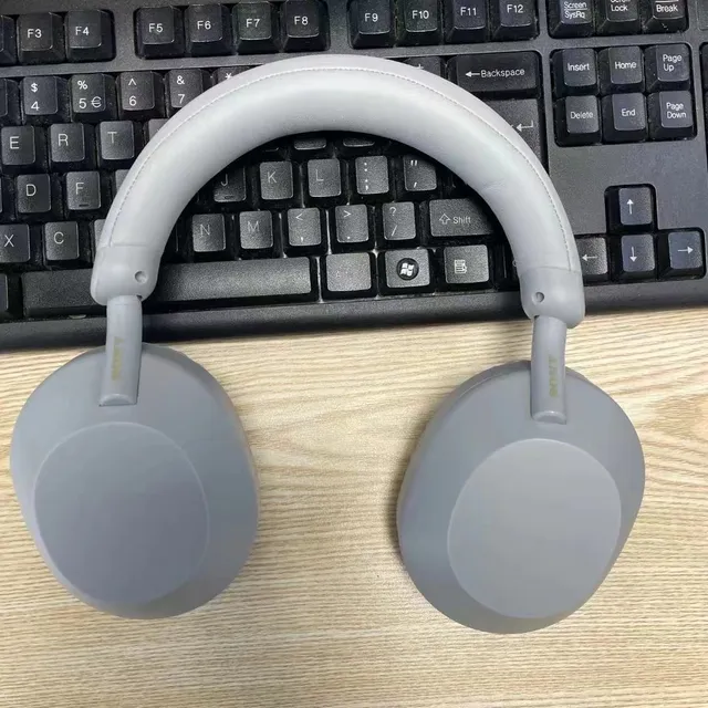 Sony WH-1000XM5 Fones over-ear cinza 3