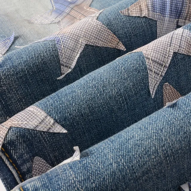 بناطيل جينز distressed light-wash slim-fit مطبوعة بنجمات 5