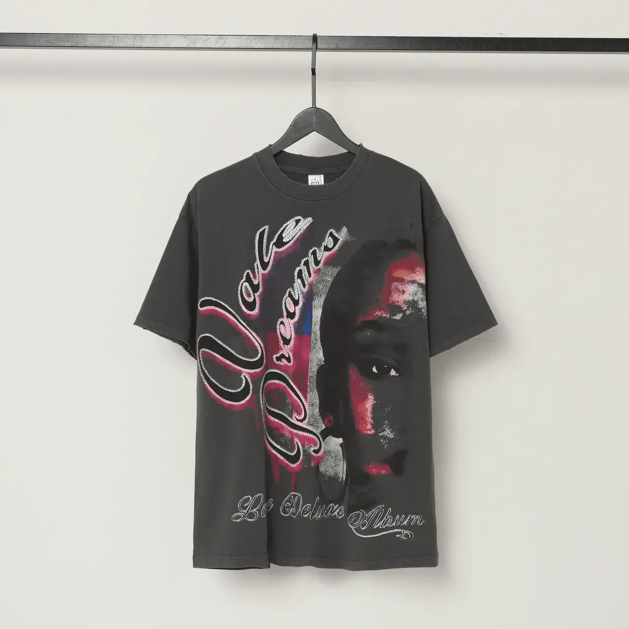 Vale Vale Dreams Love Deluxe Album Graphic T-Shirt 2