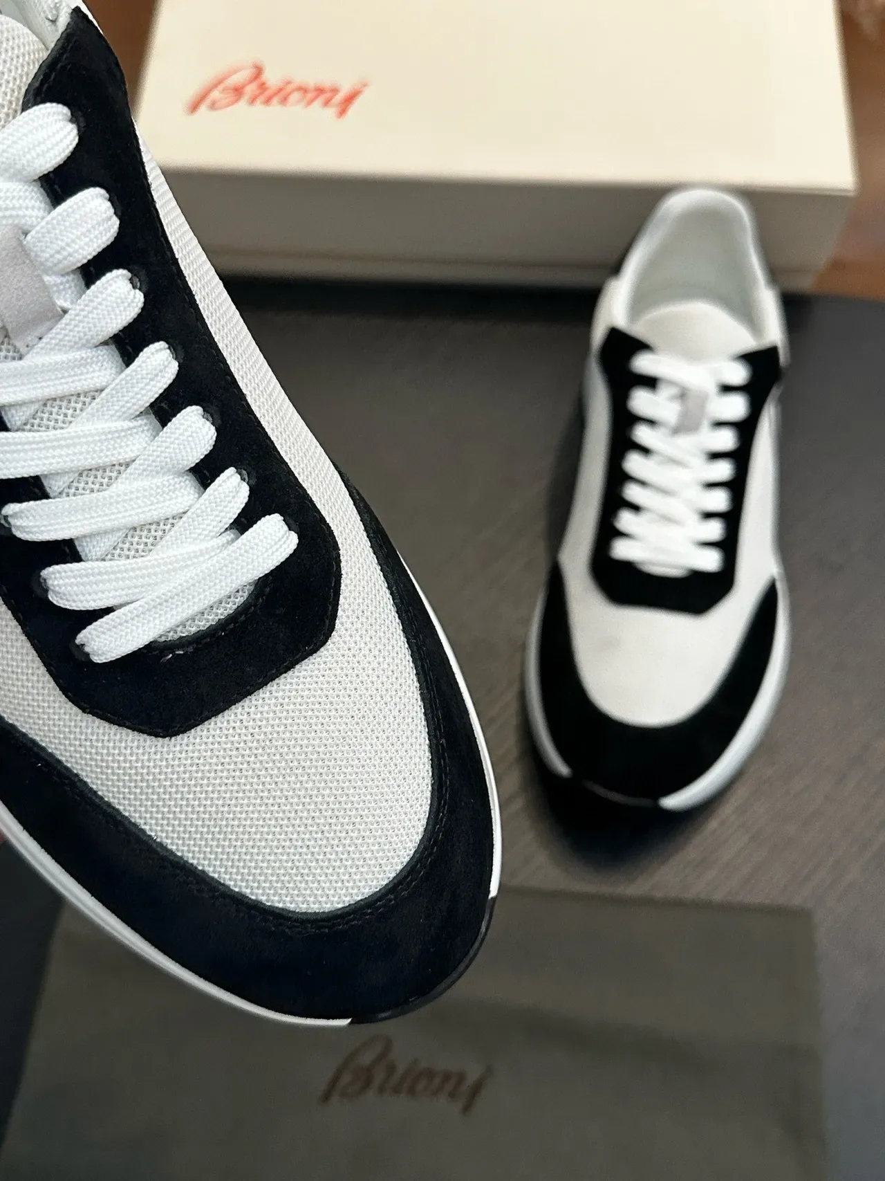 White and Black Mesh-and-Suede Lifestyle Sneakers 7