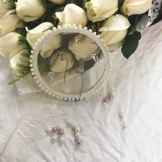 مجوهرات شبكية دائرية مطرزة بلؤلؤ أبيض ووردي