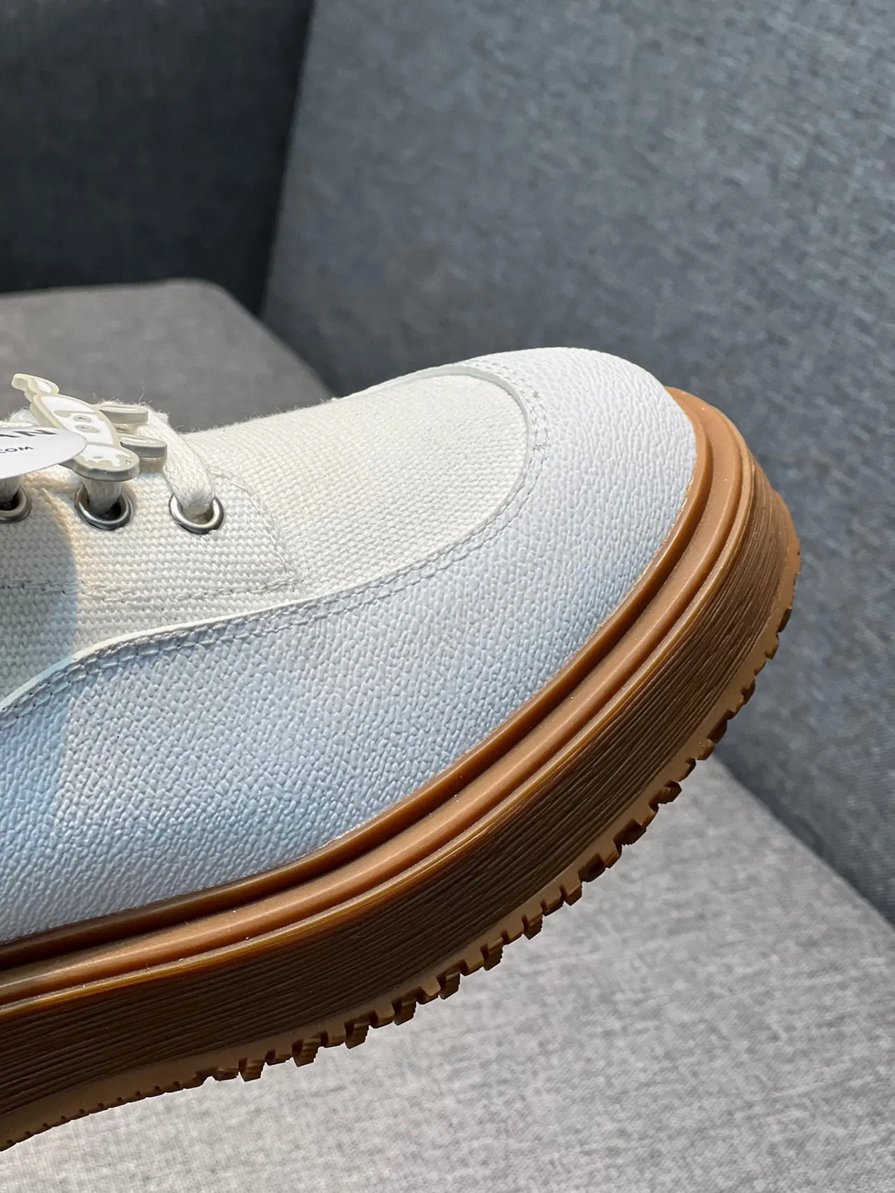 White Textured Platform Oxford Casual Shoe 4