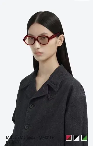 Gentle Monster إطار أسود شفاف سميك من الأسيتات شكل مستطيل مدور نظارات بصرية 4